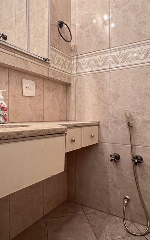 Apartamento à venda com 225m², 3 quartos e 2 vagas Apartamento à venda com 225m², 3 quartos e 2 vagasBanheiro 2