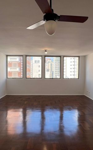 Apartamento à venda com 225m², 3 quartos e 2 vagas Apartamento à venda com 225m², 3 quartos e 2 vagasQuarto 1