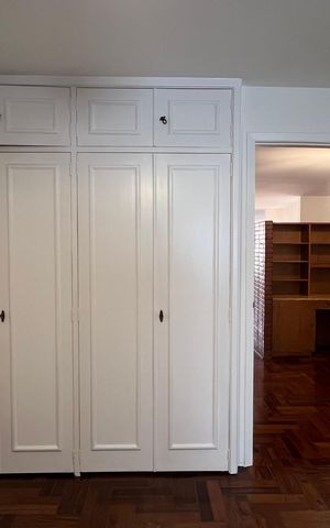 Apartamento à venda com 225m², 3 quartos e 2 vagas Apartamento à venda com 225m², 3 quartos e 2 vagasQuarto 2