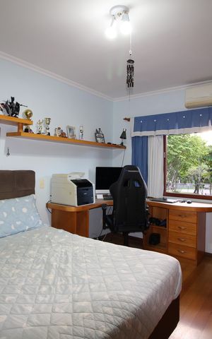 Casa de condomínio à venda com 390m², 4 quartos e 2 vagasQuarto 2 - Suíte
