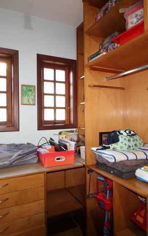Casa de condomínio à venda com 390m², 4 quartos e 2 vagasQuarto 3 - Closet