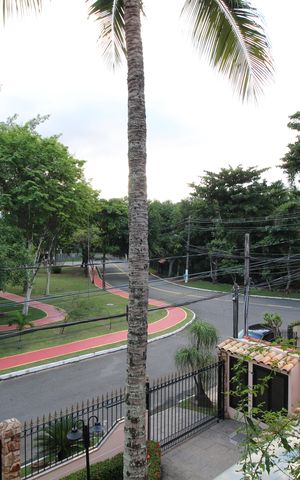 Casa de condomínio à venda com 390m², 4 quartos e 2 vagasQuarto 2 - Vista