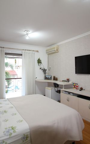 Casa de condomínio à venda com 390m², 4 quartos e 2 vagasQuarto 4 - Suíte