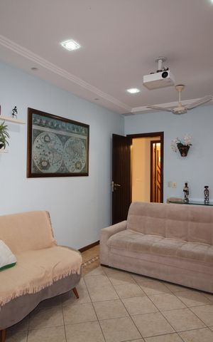 Casa de condomínio à venda com 390m², 4 quartos e 2 vagasQuarto 1