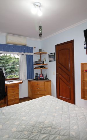 Casa de condomínio à venda com 390m², 4 quartos e 2 vagasQuarto 2 - Suíte