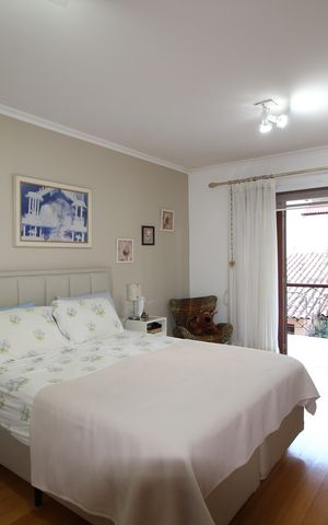 Casa de condomínio à venda com 390m², 4 quartos e 2 vagasQuarto 4 - Suíte