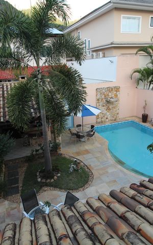Casa de condomínio à venda com 390m², 4 quartos e 2 vagasQuarto 4 - Vista
