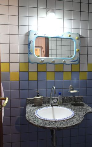Casa de condomínio à venda com 390m², 4 quartos e 2 vagasBanheiro 2