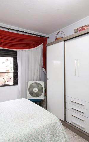 Casa à venda com 185m², 2 quartos e 3 vagasQuarto 2