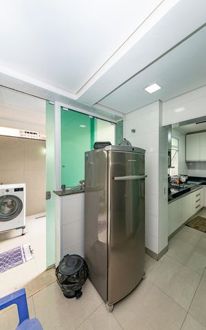 Apartamento à venda com 180m², 3 quartos e 2 vagas Apartamento à venda com 180m², 3 quartos e 2 vagasCozinha