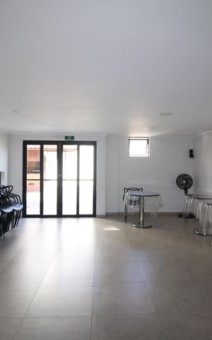 Apartamento à venda com 64m², 2 quartos e 1 vagaÁrea Comum