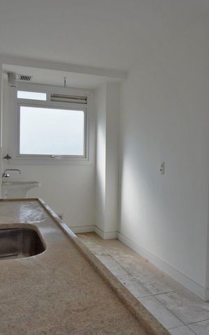 Apartamento à venda com 92m², 3 quartos e 2 vagasCozinha 
