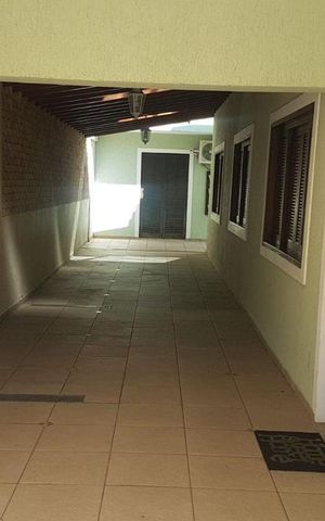 Casa para alugar com 250m², 3 quartos e 4 vagas