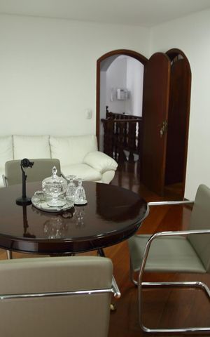 Casa à venda com 650m², 4 quartos e 6 vagasSuíte 4