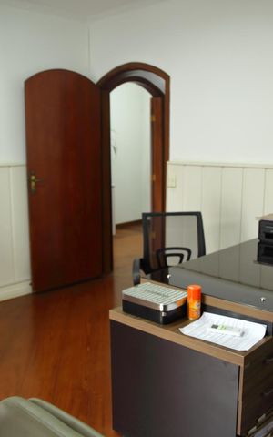 Casa à venda com 650m², 4 quartos e 6 vagasSuíte 3