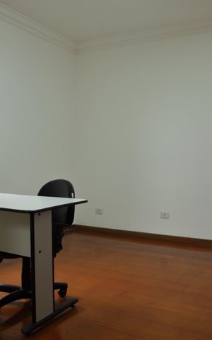 Casa à venda com 650m², 4 quartos e 6 vagasSuíte 1