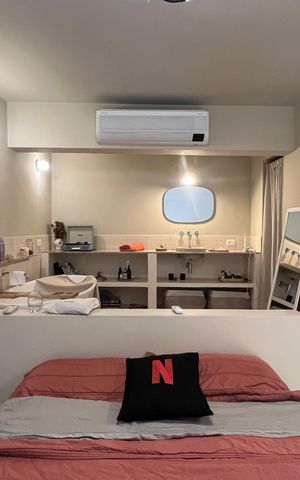 Apartamento à venda com 70m², 1 quarto e 2 vagas Apartamento à venda com 70m², 1 quarto e 2 vagasSuite