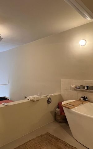 Apartamento à venda com 70m², 1 quarto e 2 vagas Apartamento à venda com 70m², 1 quarto e 2 vagasBanheiro da Suíte
