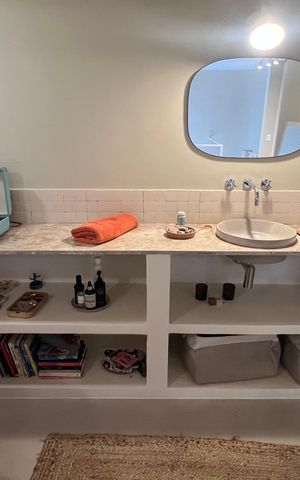 Apartamento à venda com 70m², 1 quarto e 2 vagas Apartamento à venda com 70m², 1 quarto e 2 vagasBanheiro da Suíte