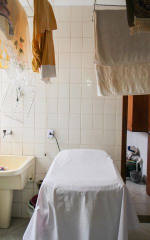 Apartamento à venda com 190m², 3 quartos e 2 vagas Apartamento à venda com 190m², 3 quartos e 2 vagasÁrea de Serviço