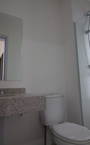 Apartamento à venda com 68m², 2 quartos e 1 vaga Apartamento à venda com 68m², 2 quartos e 1 vagaBanheiro da Suíte 1