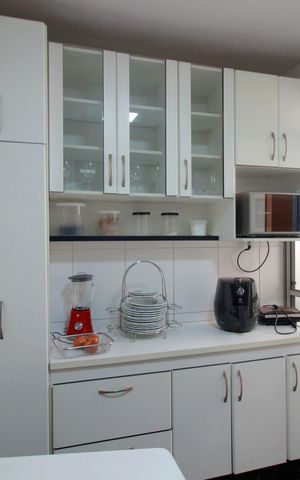 Apartamento à venda com 93m², 3 quartos e 2 vagasCozinha