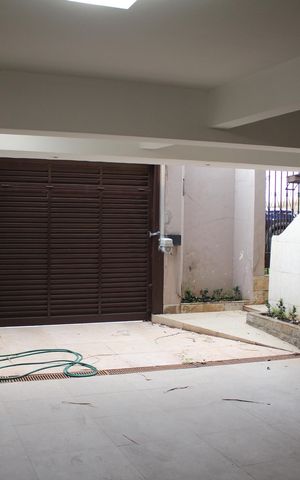 Casa à venda com 557m², 5 quartos e 4 vagasGaragem