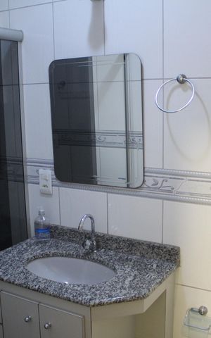 Casa à venda com 557m², 5 quartos e 4 vagasBanheiro da Suíte