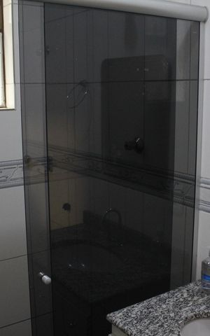 Casa à venda com 557m², 5 quartos e 4 vagasBanheiro da Suíte