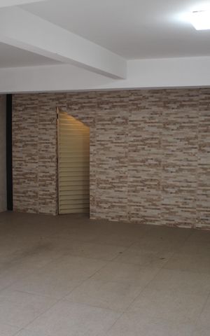 Casa à venda com 557m², 5 quartos e 4 vagasGaragem