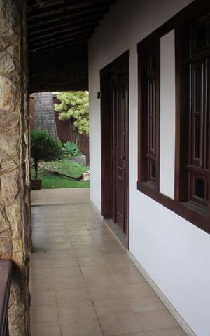 Casa à venda com 557m², 5 quartos e 4 vagasÁrea Privativa