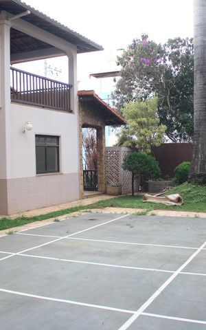 Casa à venda com 557m², 5 quartos e 4 vagasÁrea comum