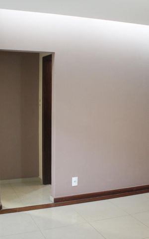 Casa à venda com 557m², 5 quartos e 4 vagasQuarto 2