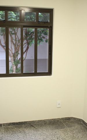 Casa à venda com 557m², 5 quartos e 4 vagasSuíte