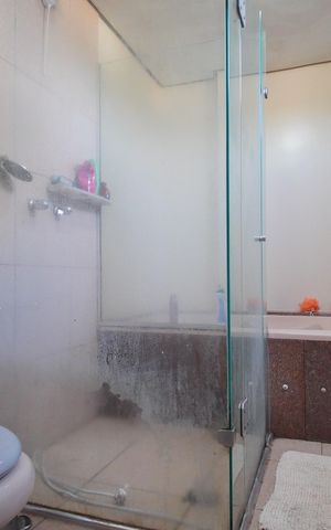 Apartamento à venda com 458m², 3 quartos e 4 vagasBanheiro da Suíte 1