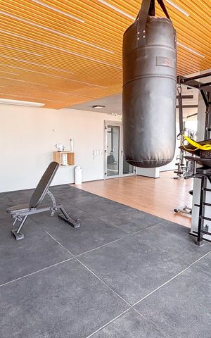 Studio à venda com 33m², 1 quarto e sem vaga Studio à venda com 33m², 1 quarto e sem vagaÁrea comum - Academia