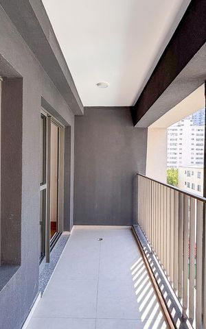 Studio à venda com 33m², 1 quarto e sem vaga Studio à venda com 33m², 1 quarto e sem vagaVaranda