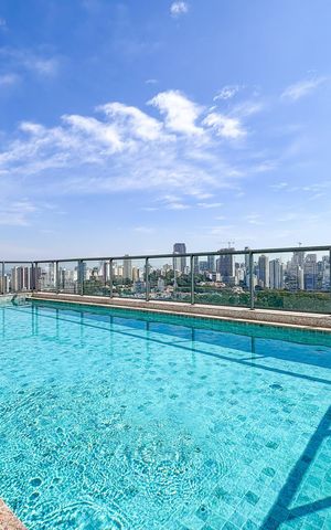 Studio à venda com 33m², 1 quarto e sem vaga Studio à venda com 33m², 1 quarto e sem vagaÁrea comum - Piscina