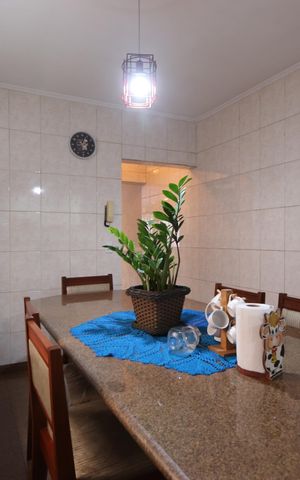 Casa à venda com 277m², 3 quartos e 8 vagasCopa
