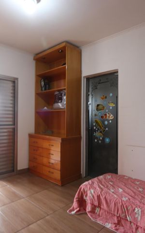 Casa à venda com 277m², 3 quartos e 8 vagasSuíte 2
