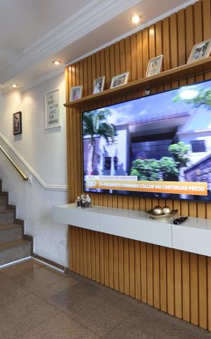 Casa à venda com 277m², 3 quartos e 8 vagasSala