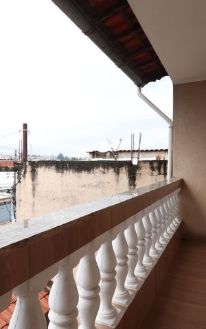 Casa à venda com 277m², 3 quartos e 8 vagasVaranda da Suíte 1