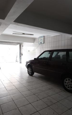 Casa à venda com 277m², 3 quartos e 8 vagasGaragem