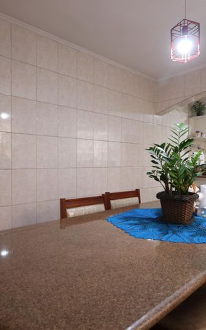 Casa à venda com 277m², 3 quartos e 8 vagasCopa