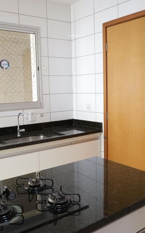Apartamento para alugar com 82m², 2 quartos e 2 vagasCozinha