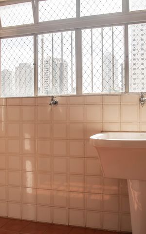 Apartamento à venda com 66m², 2 quartos e 1 vagaÁrea de Serviço