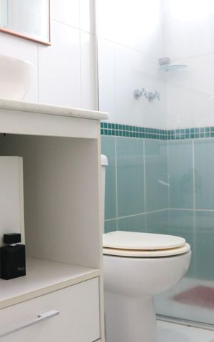 Casa à venda com 158m², 4 quartos e 2 vagasBanheiro 2