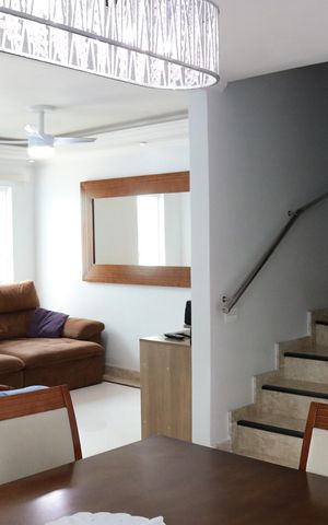 Casa à venda com 158m², 4 quartos e 2 vagasSala de jantar