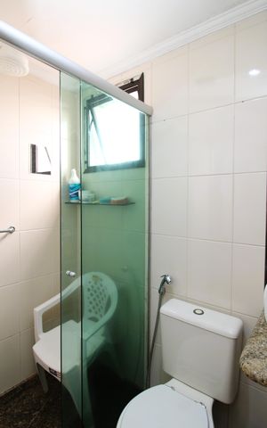 Apartamento à venda com 110m², 3 quartos e 2 vagasBanheiro da Suíte 1