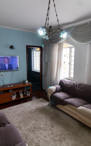 Casa para alugar com 194m², 3 quartos e 4 vagasSala